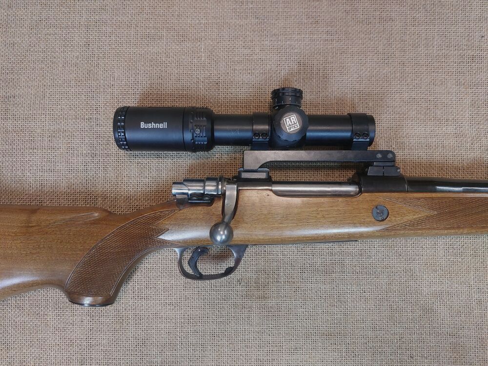 Santa Barbara M98, Bild 4 von 10