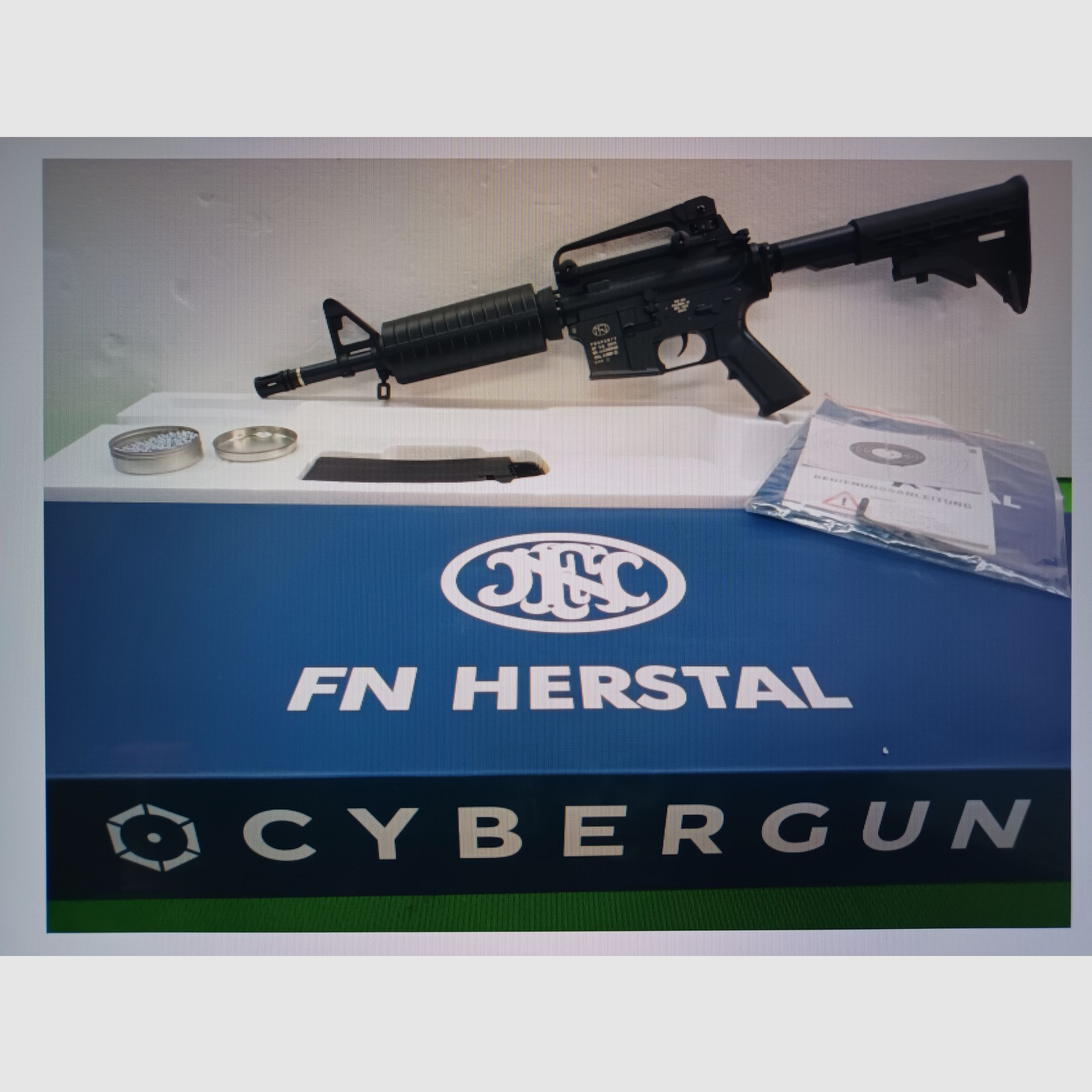 Luftgewehr LG M4 Carbine __ NEU / OVP __ Kal 4,5 (BB) __ NEUPREIS : 499,-EUR  im Abverkauf, Bild 1 von 3