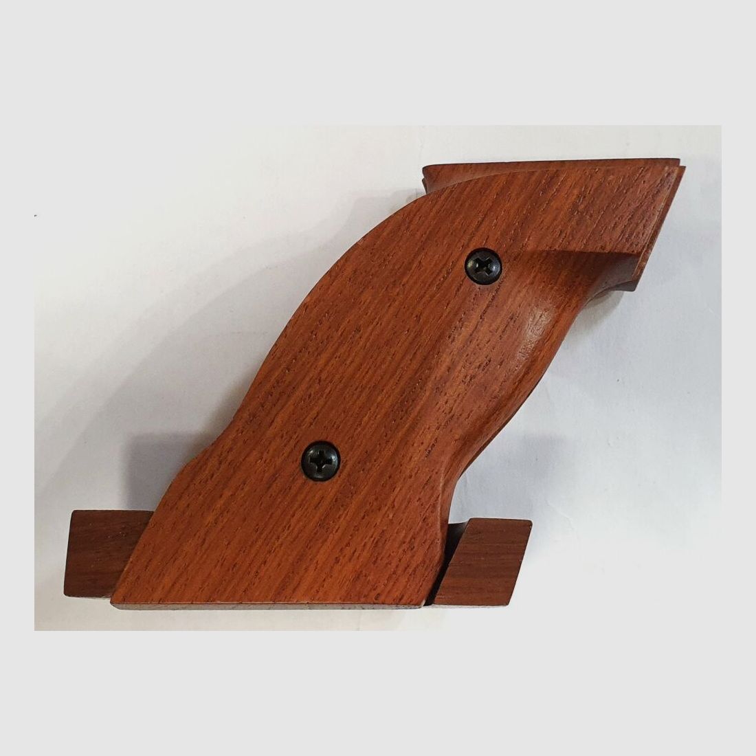Cubierta de agarre desconocida para pistola, fabricante desconocido y modelo asociado, madera, izquierda, imagen 2 de 2