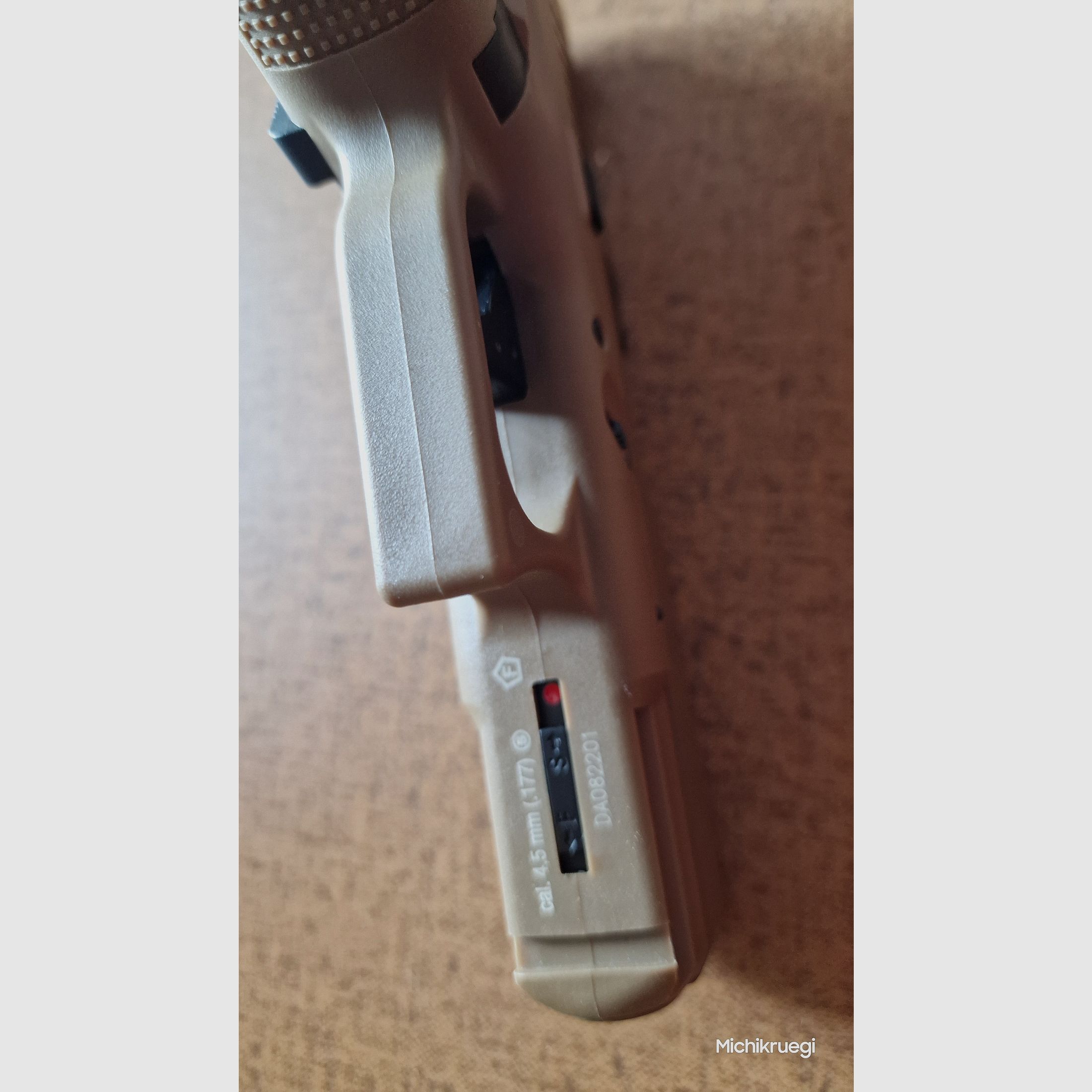 GLOCK 19X , Co2 , Blowback