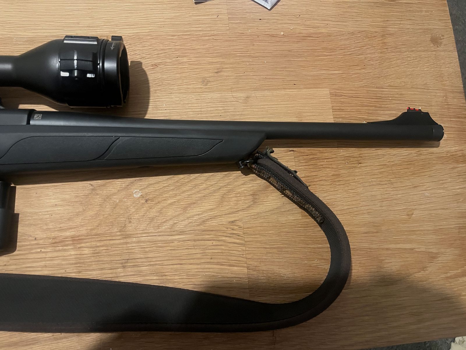 Merkel Helix Tracker 8x57 ist mit einem ZFR STEINER RANGER 6 3-18x56 m Leucht, Absehen 4A-1 fast neuwertig