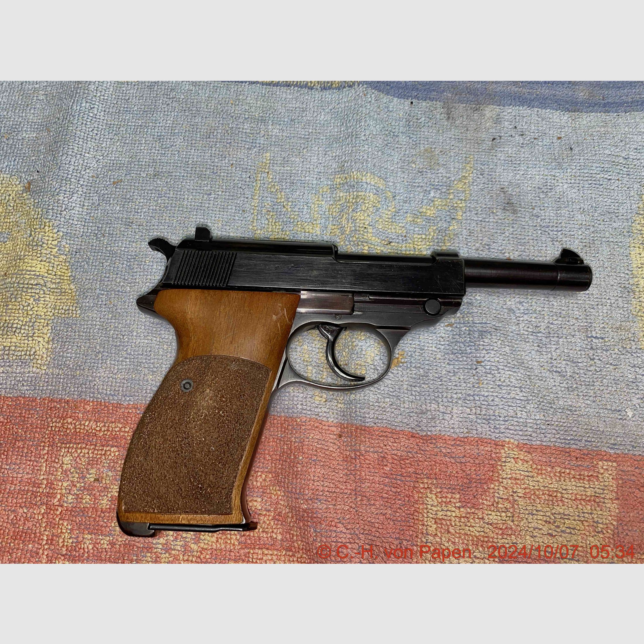 Walther P38 WaA 359 ac 44