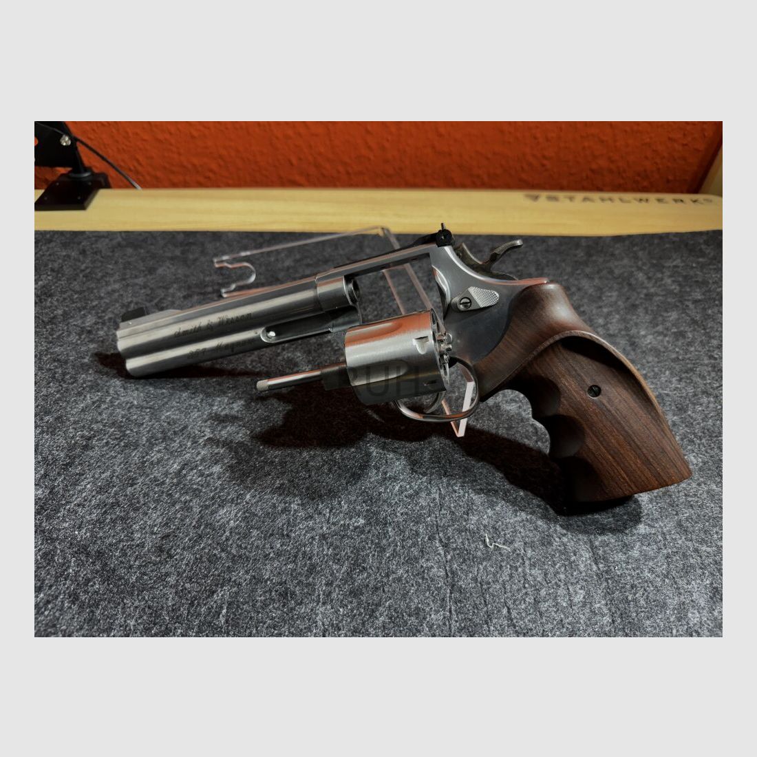 Smith & Wesson 686-4 Target Champion De Luxe