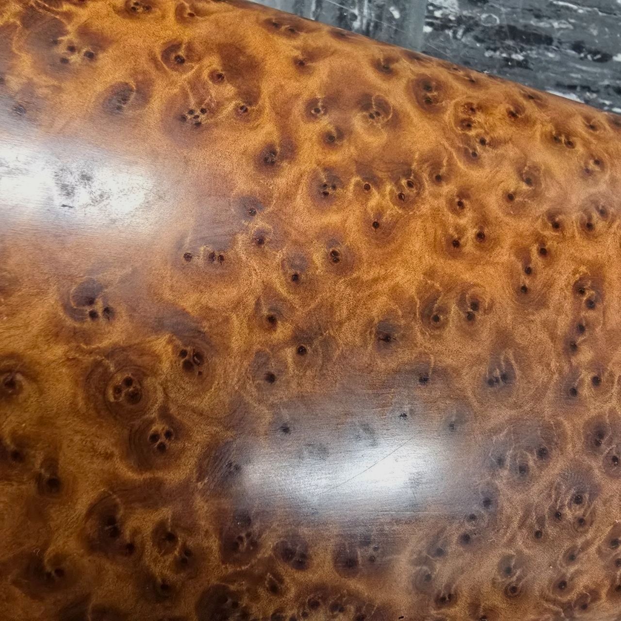 Blaser R93 Luxus in 8x68S mit Tuja Sonderschaft