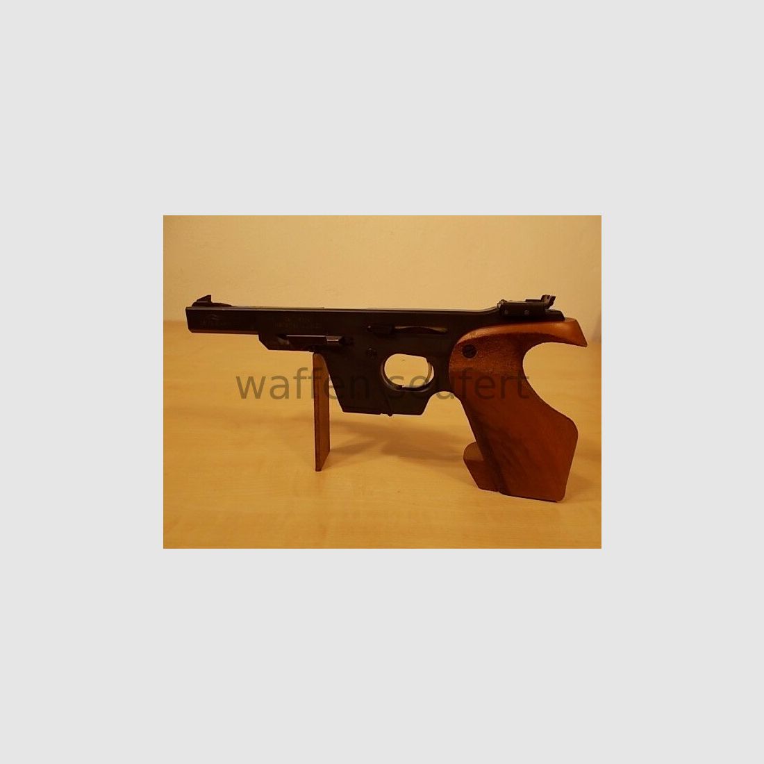 Walther OSP .22short Schnellfeuerpistole + Ersatzmagazin