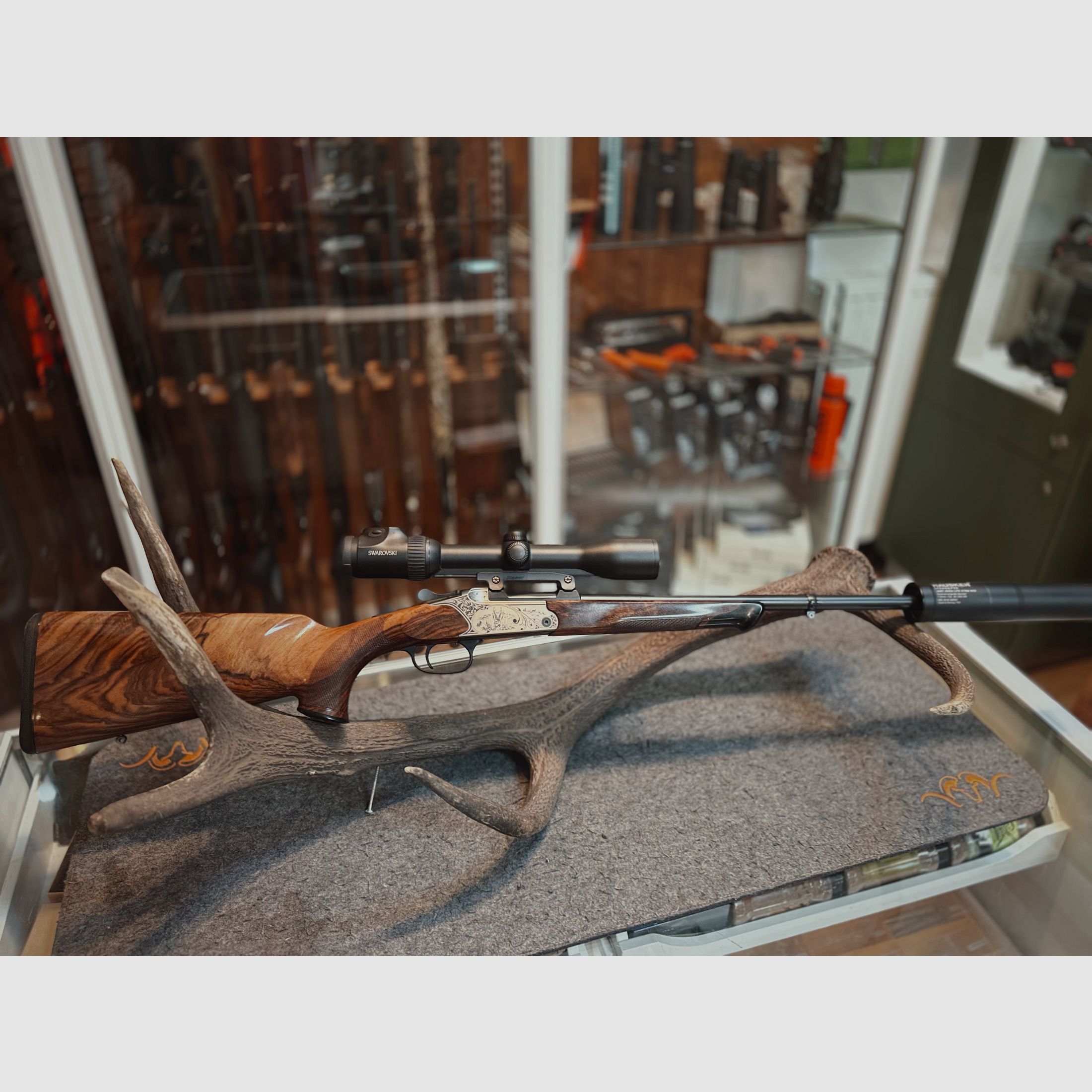 Blaser K95 Luxus – Cal. .308 Win. | Classe de bois 6 | Swarovski Z6i | Hausken 224 Lite