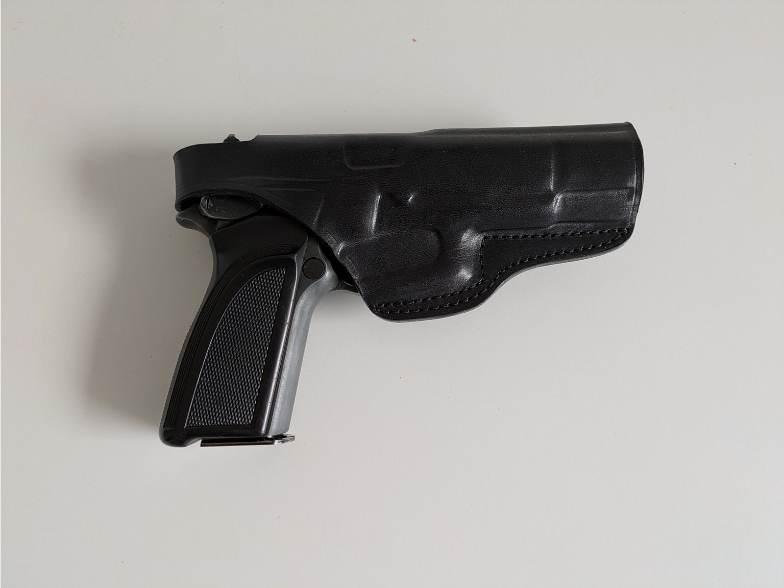 Browning gdpa 8 mit Lederholster