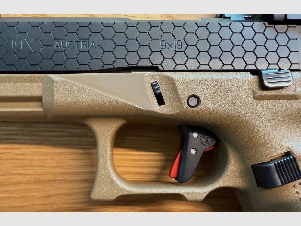 Pistolet Glock Custom Peterssen Gunworks Glock 19 X Gen. 5 MOS, image 6 sur 7