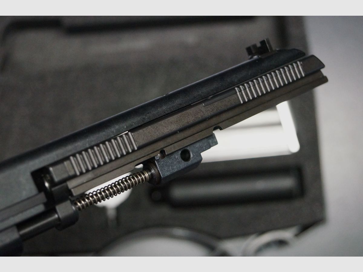 SIG P210 système de petit calibre Modèle Wyss, image 3 sur 4