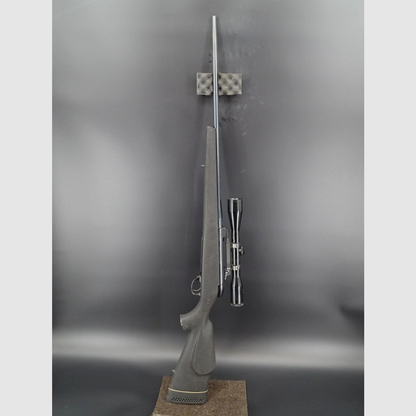 Weatherby Mark V Kaliber .300WBY Magnum Schwenkmontage ZF Zeiss Mark V