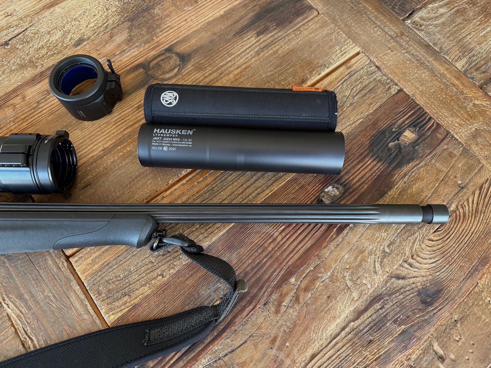Blaser R8 Professional Success .308 Win – hunting match – Zeiss V6 – Hausken JD224 – full equipment incl. premium ammunition!