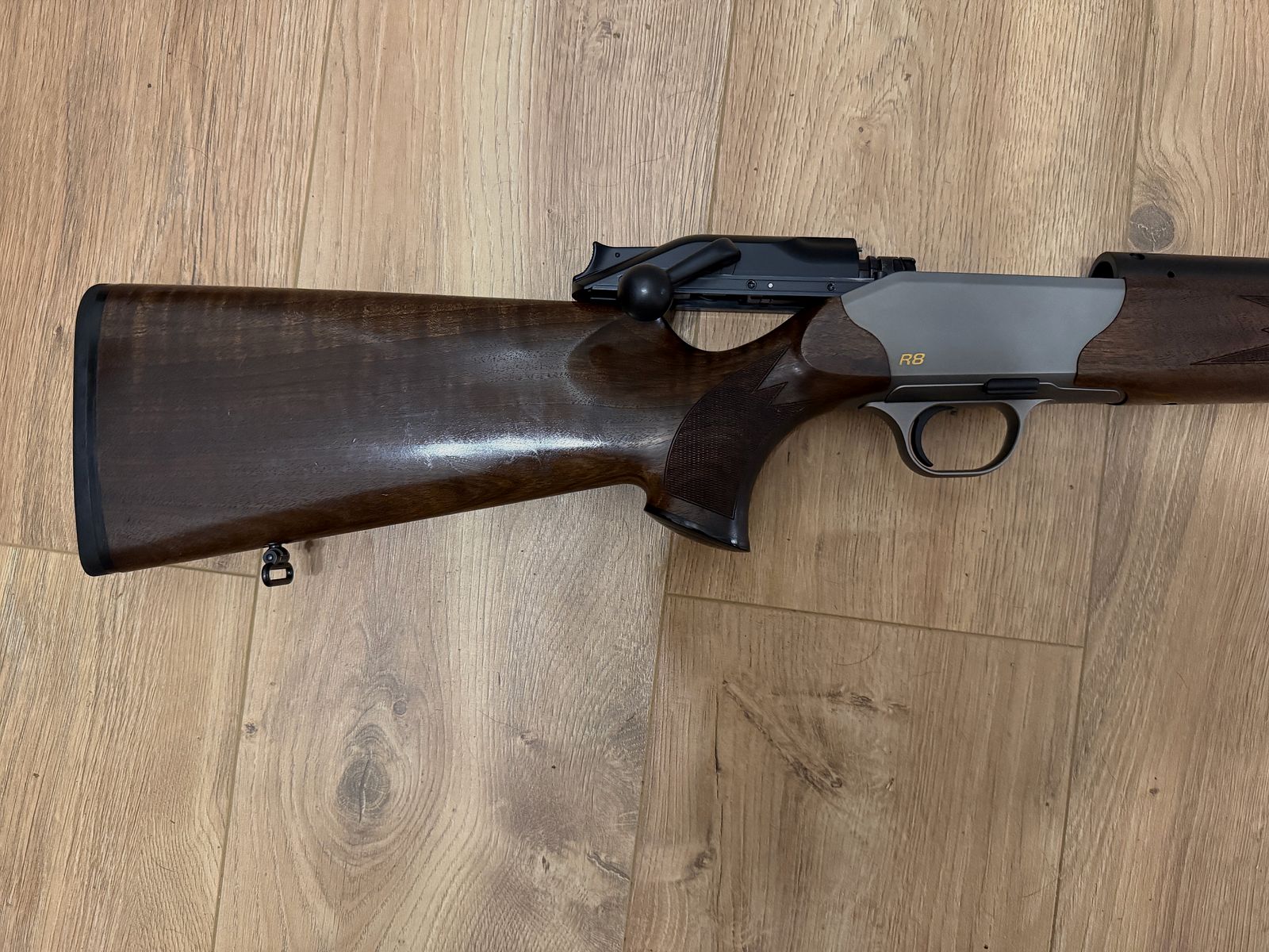Blaser R8 Standard mit Holzschaft 8x57 IS Mündungsgewinde M15x1