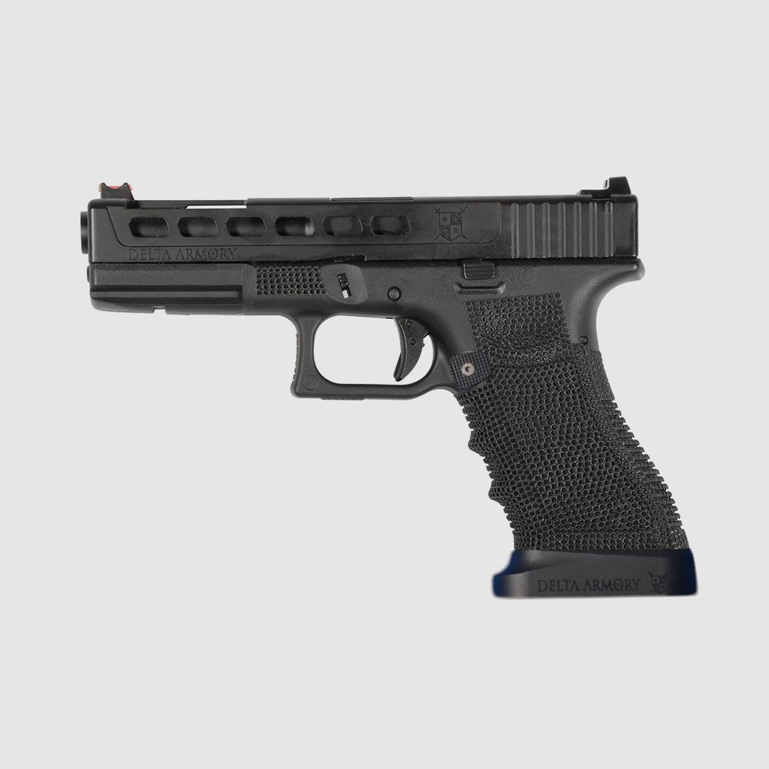 P06 GBB Airsoft Pistole mit Grip Stippling in Schwarz | Delta Armory