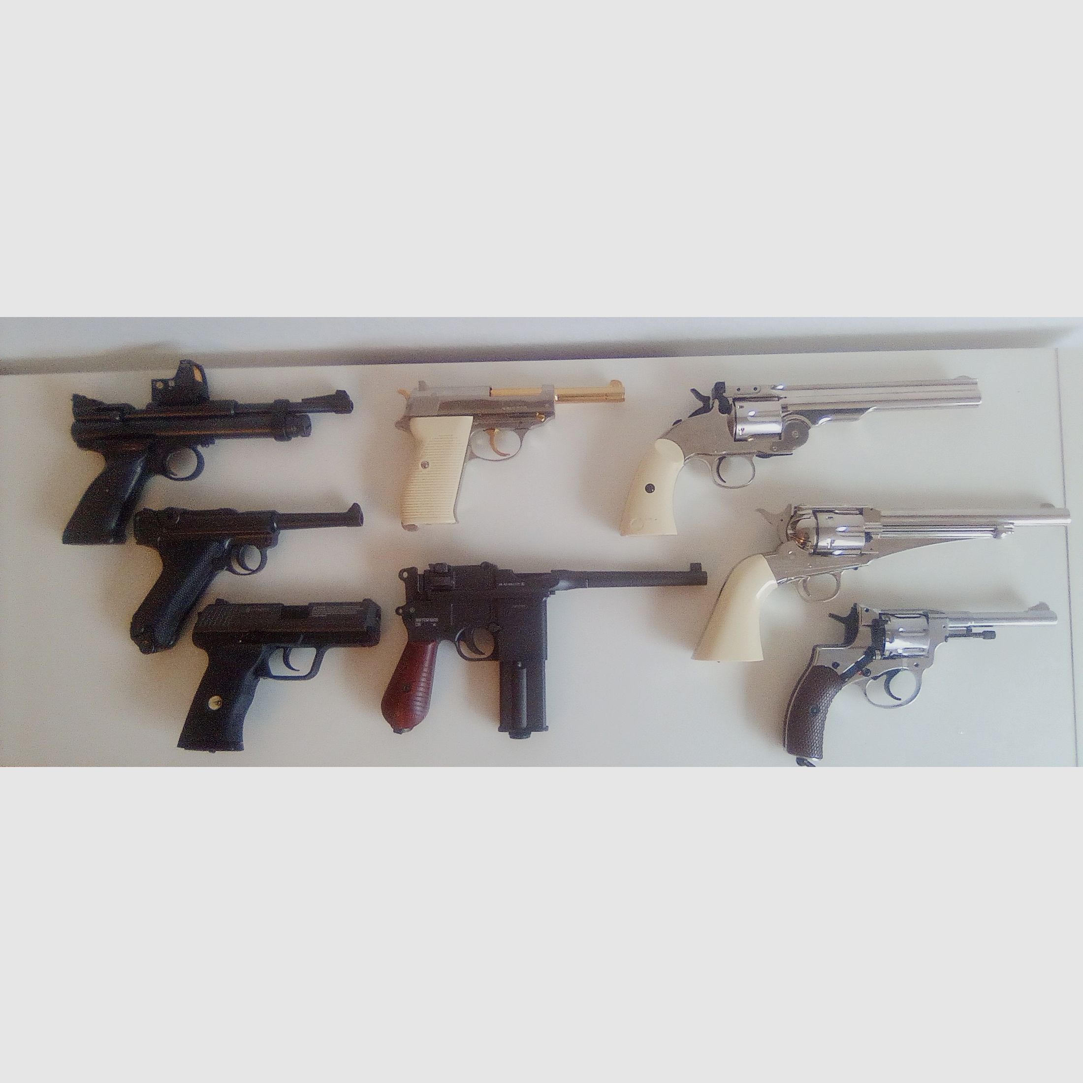 Sammlungsauflösung CO2 Pistolen und Revolver
