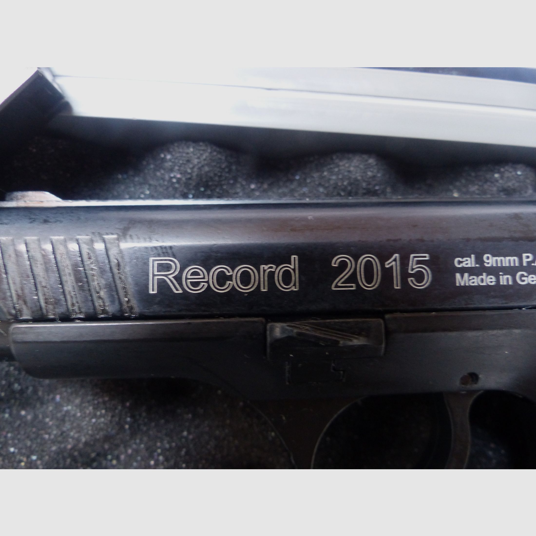 Record 2015 Cal. 9mm PAK New with case, blank firing adapter, brush, manual from collection plus 50 rounds of ammunition