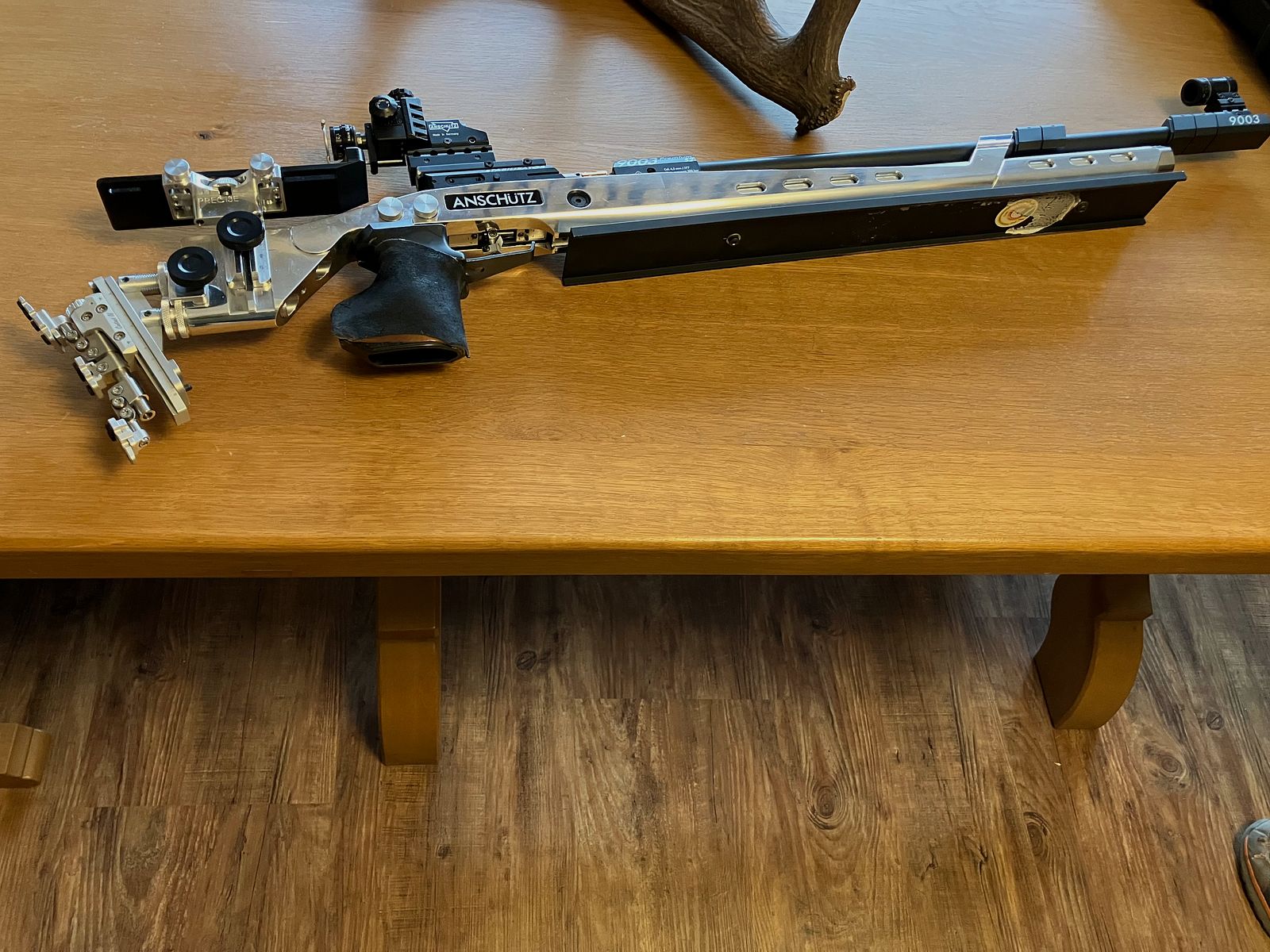 ANSCHÜTZ 9003 PREMIUM S2 Wettkampf Luftgewehr, sehr viel Zubehör, neuwertiger Zustand!