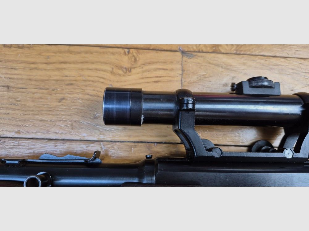 Bellissima Winchester Model 77 – Fucile semiautomatico in cal. 22LR – Il compagno del giovane americano del dopoguerra – Arma ideale per la caccia ai parassiti e nemico personale di ogni lattina! – 8 colpi – Ottima lavorazione Winchester New Haven del 1962 – Condizioni più che molto buone – TBE++, immagine 10 di 41