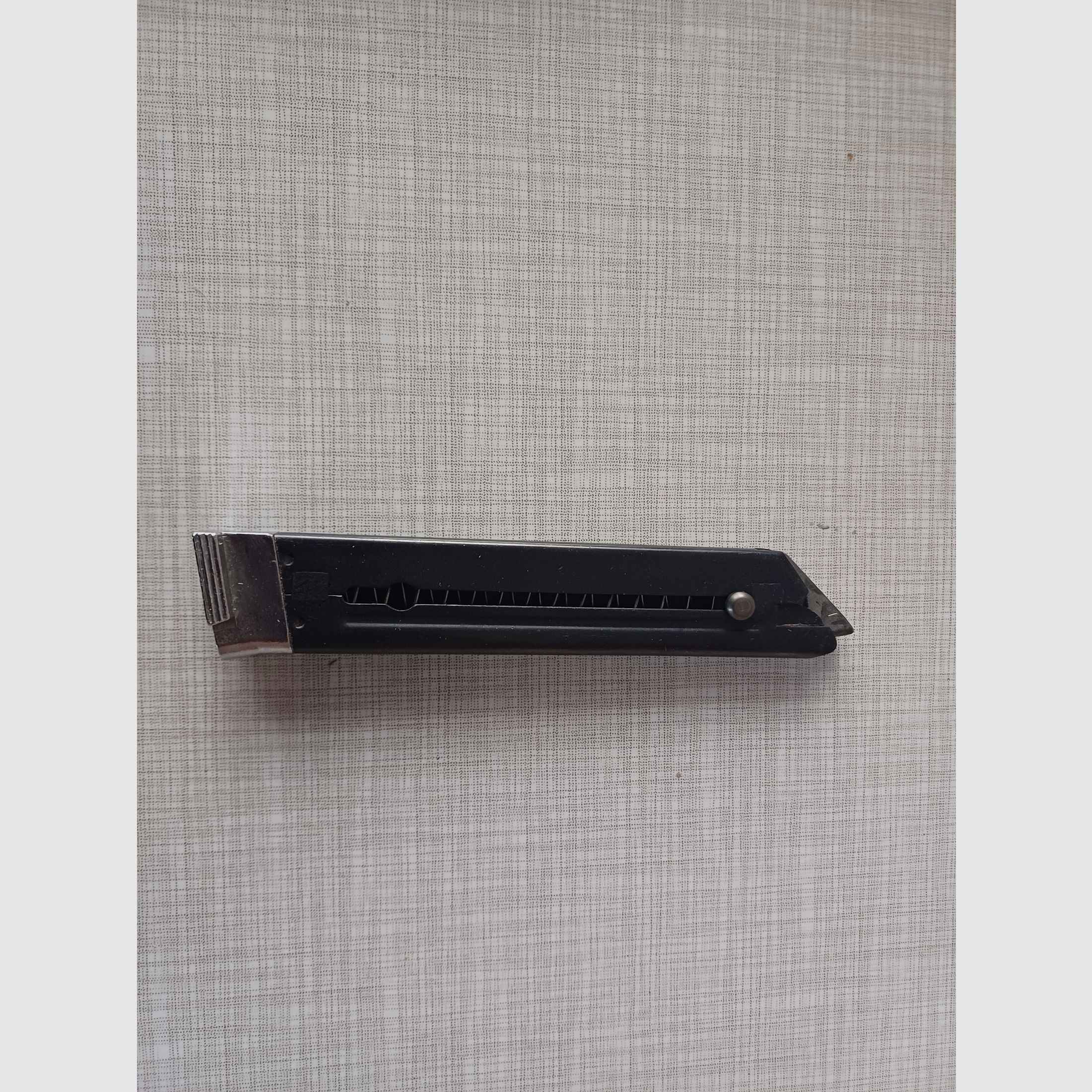 Ruger MK pistolet sportif .22 magazine, image 1 sur 2