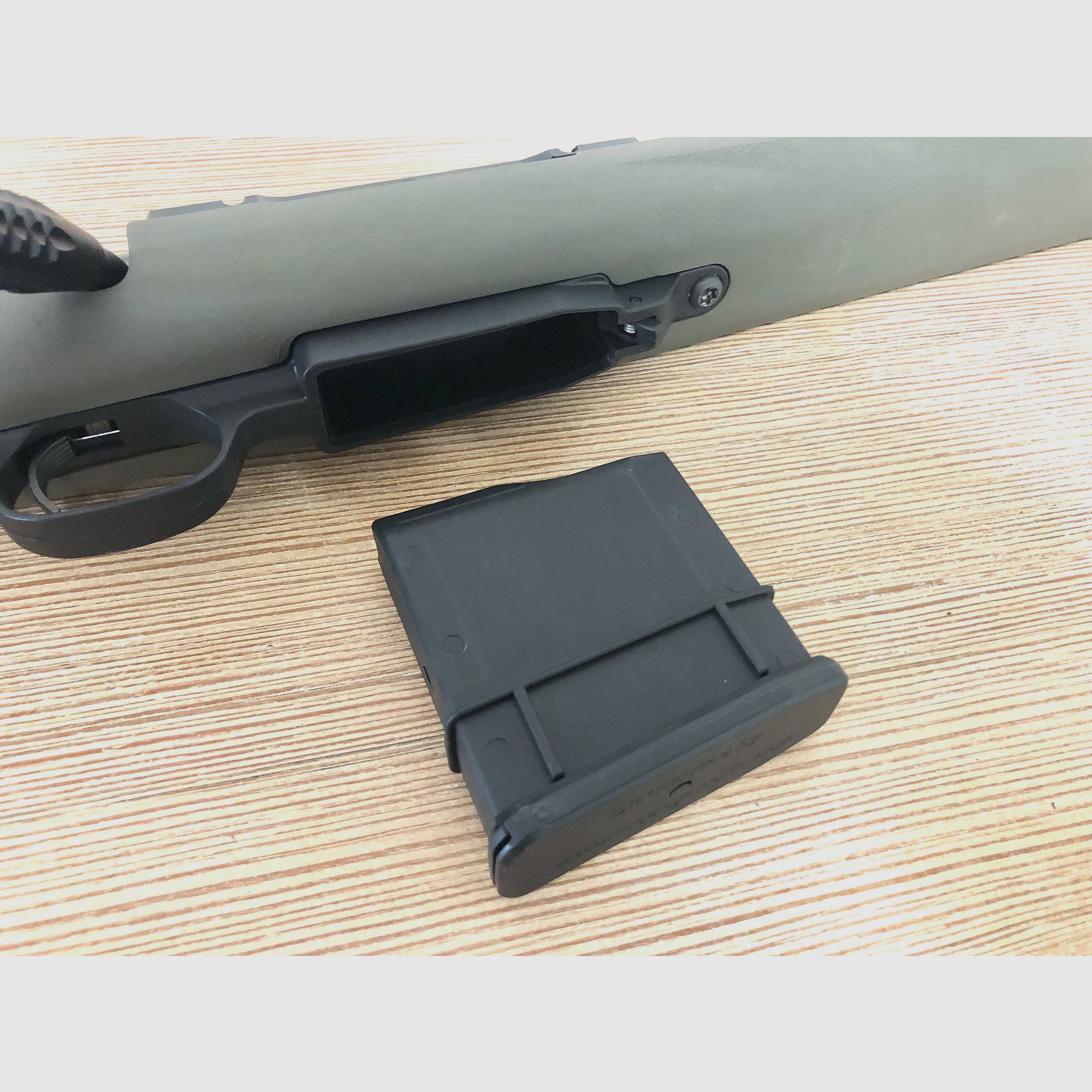 Howa 1500 .308 win. Repetierbüchse, 18“ Lauf, Hogue Schaft, Steckmagazin