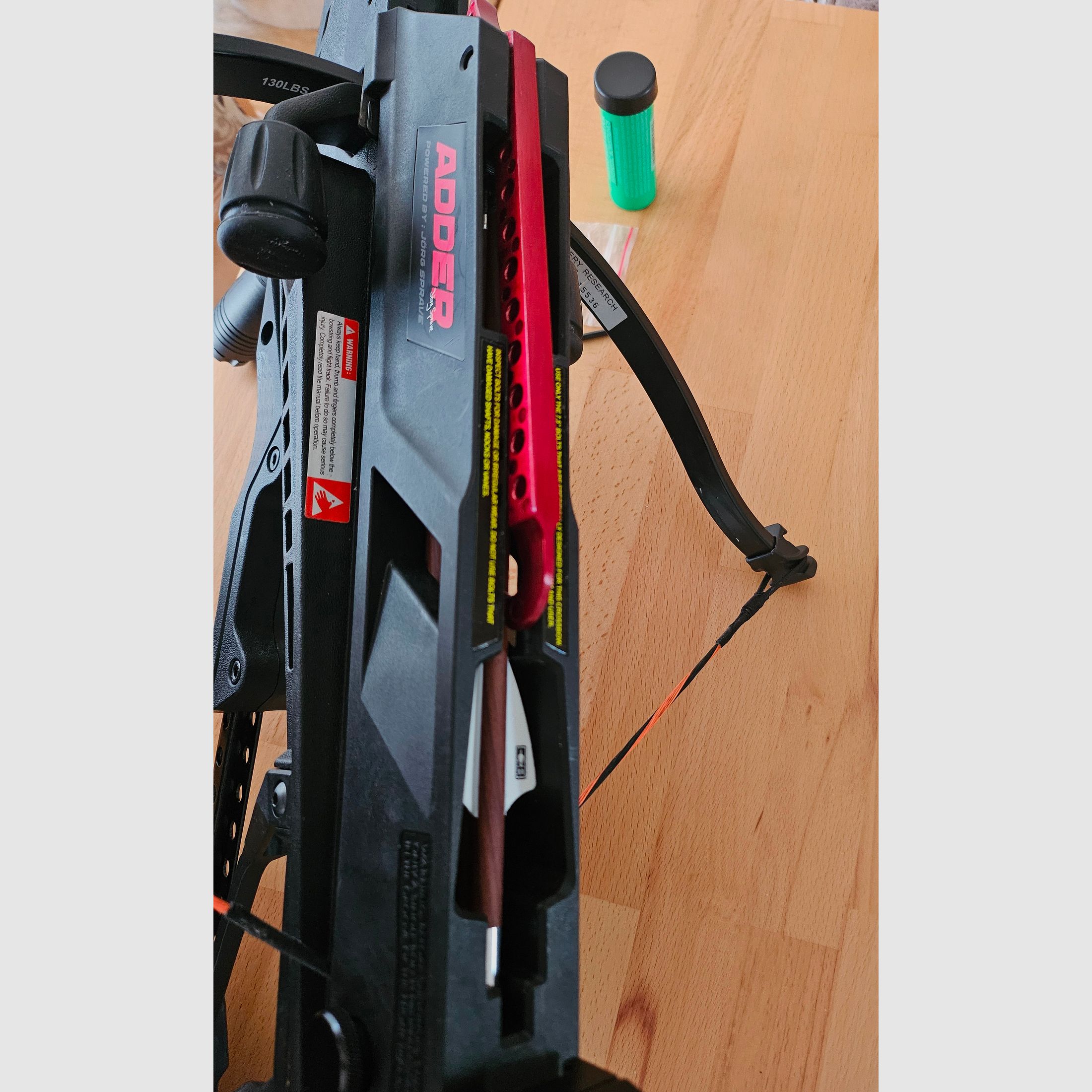 Adder Cobra mit Magazin