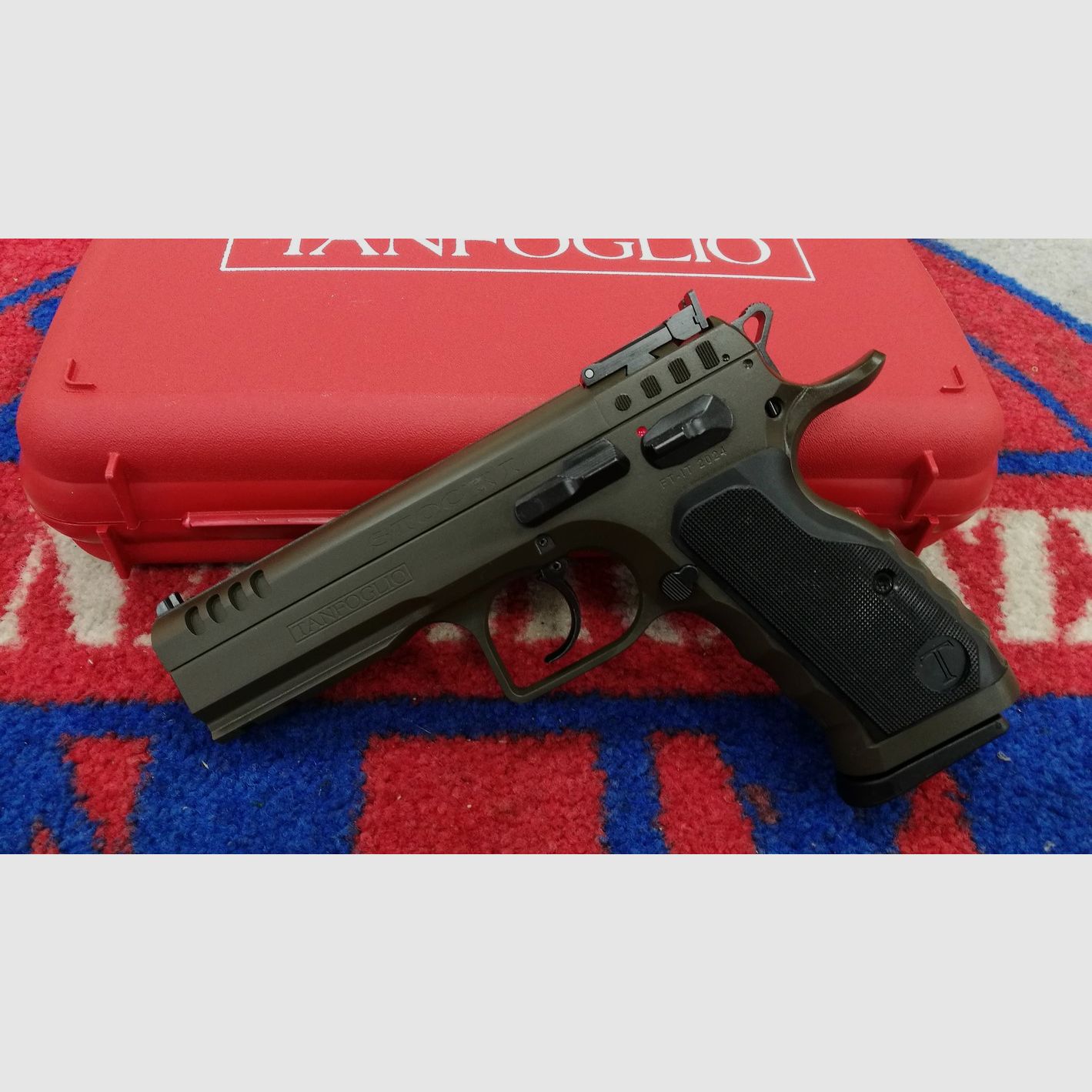 Tanfoglio Stock I Grün verstellbare Visierung. Kal. 9×19, Bild 1 von 5