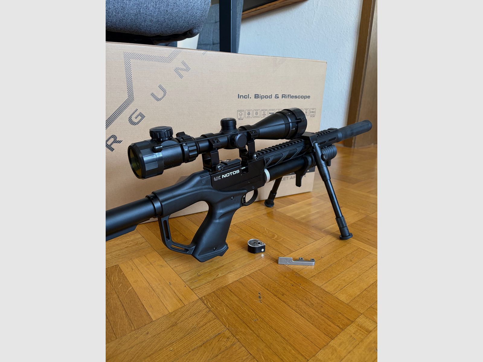 UX Notos Pump-Action, mało używany
