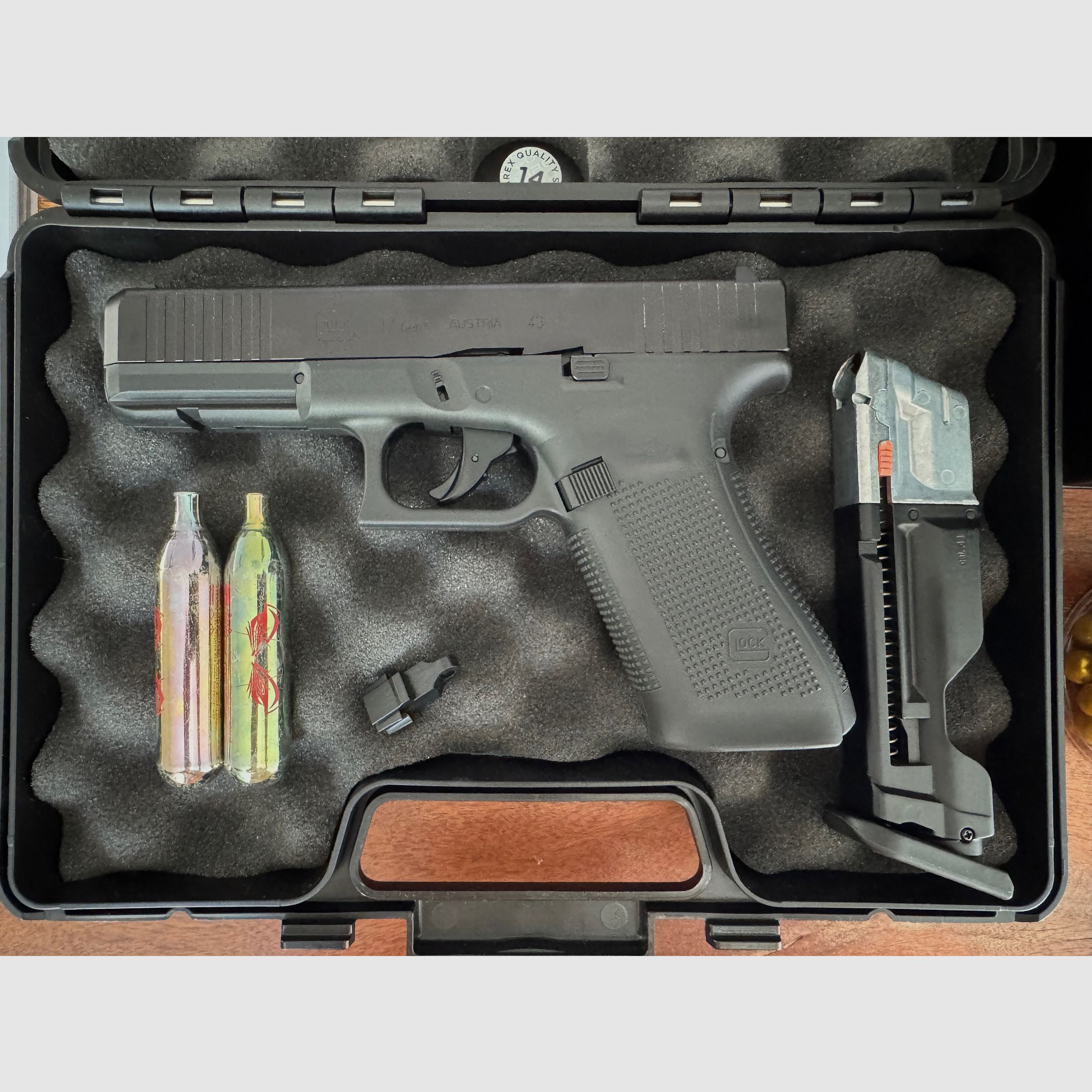Glock 17 Gen5 T4E Kaliber .43 