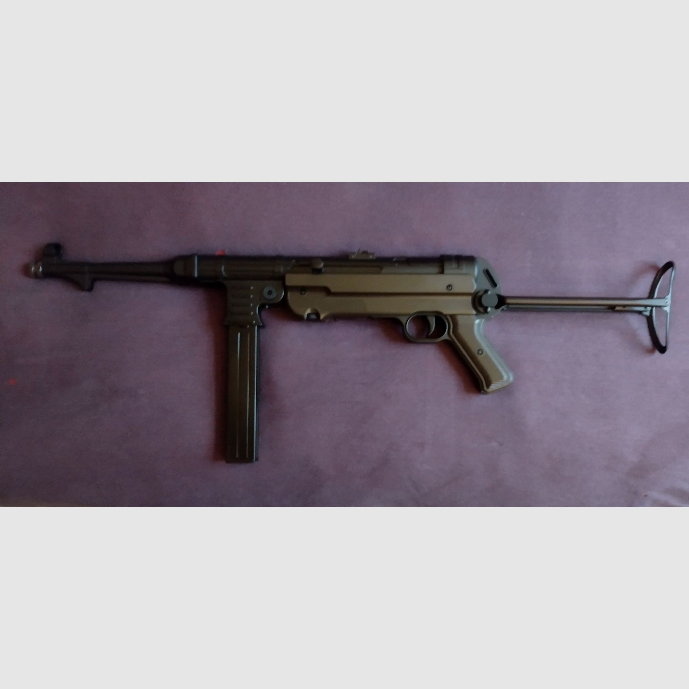 Umarex Legends MP 40, 4,5 mm Co2. Comme neuf, 200 €