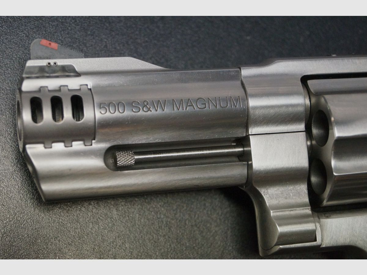 Smith & Wesson 500 S&W 4″, Bild 7 von 9