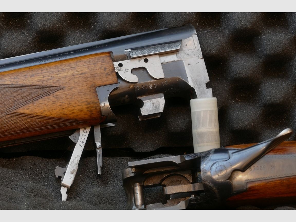 Browning / FN Superposed, Vorläufer der legendären B25, BJ1966 - handeingepasst – Special Trap - inkl. Original Dokumente passend zur Flinte