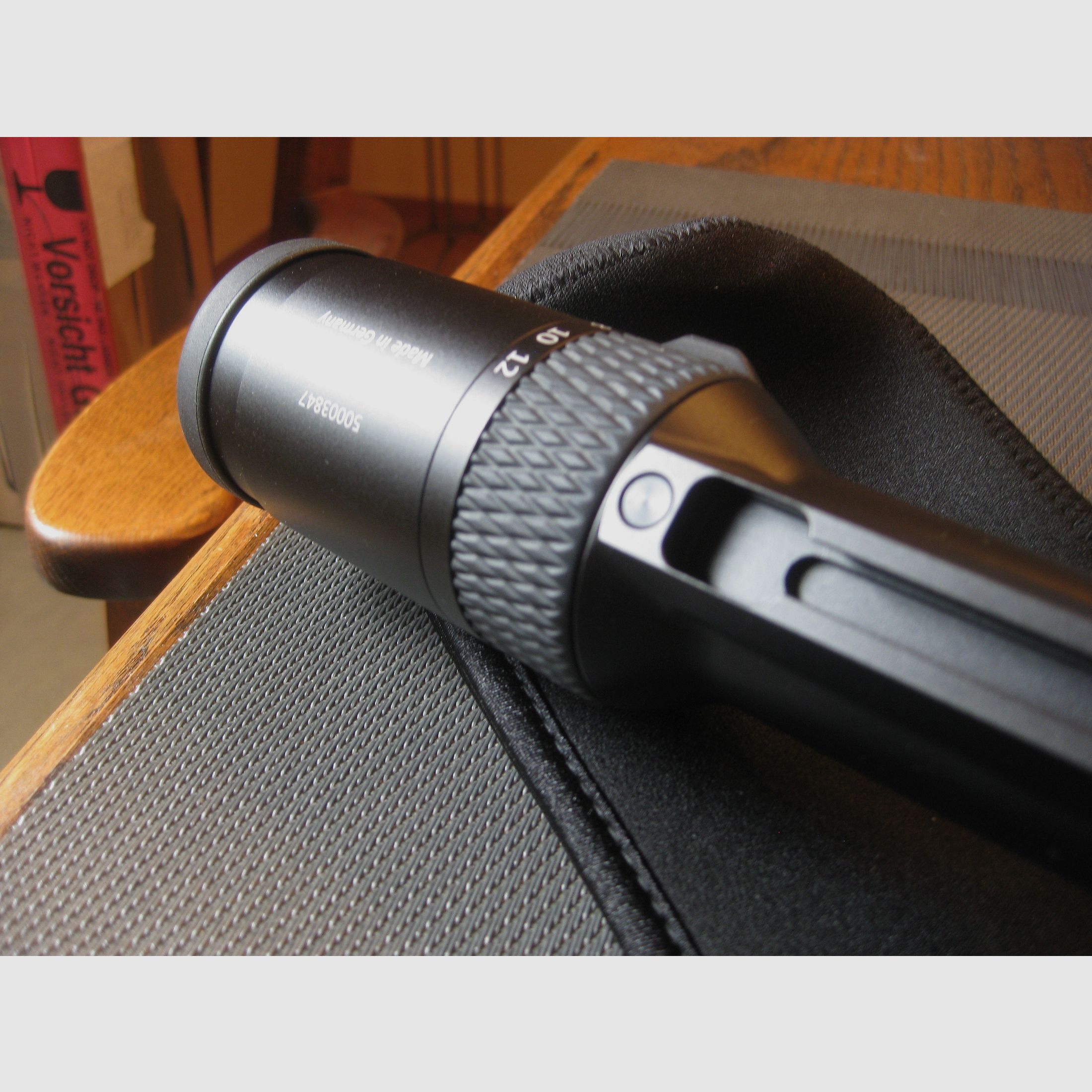 MADE IN GERMANY = "NEW" Blaser B2  2.5 - 15 x 56 iC S with ZEISS internal rail and LP reticle with automatic shut-off !! Also for Sauer-Mauser-Dentler-SteelAction etc.!