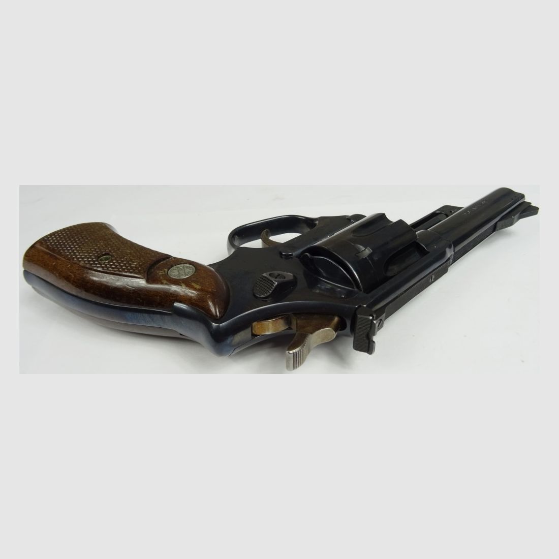 Astra revolver mod. 960 cal. .357 Mag/.38 Spec 4", image 5 of 7