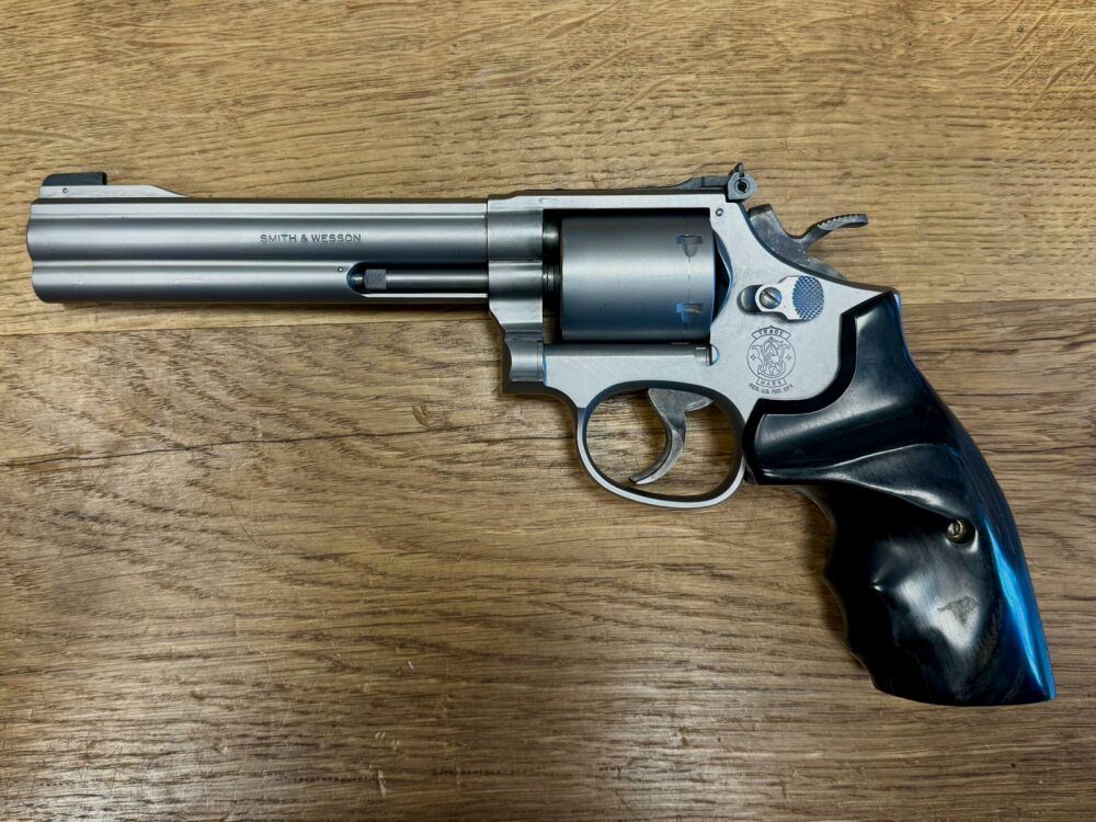 Smith & Wesson 617 Euro Sport