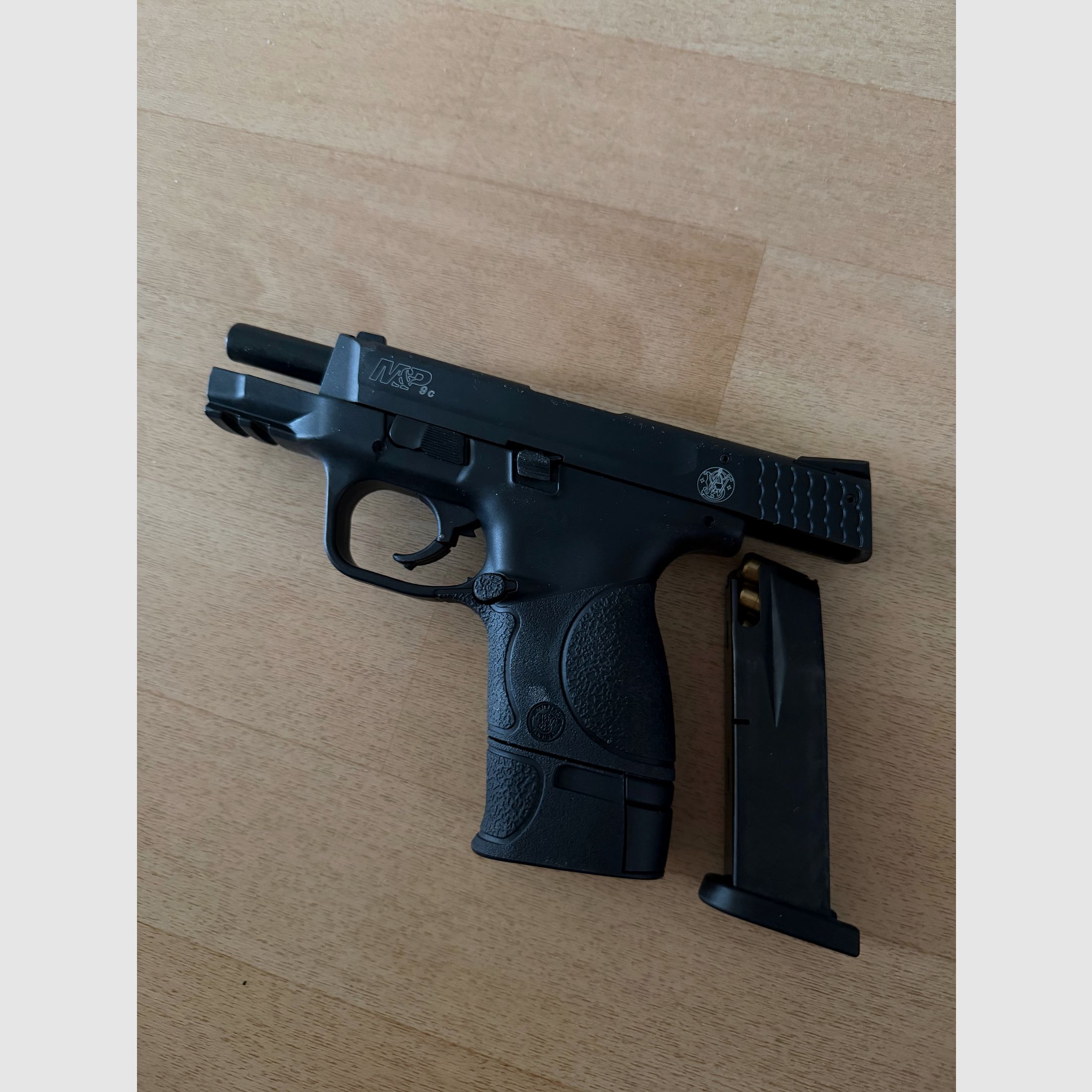 Smith and Wesson MP9c PAK używany