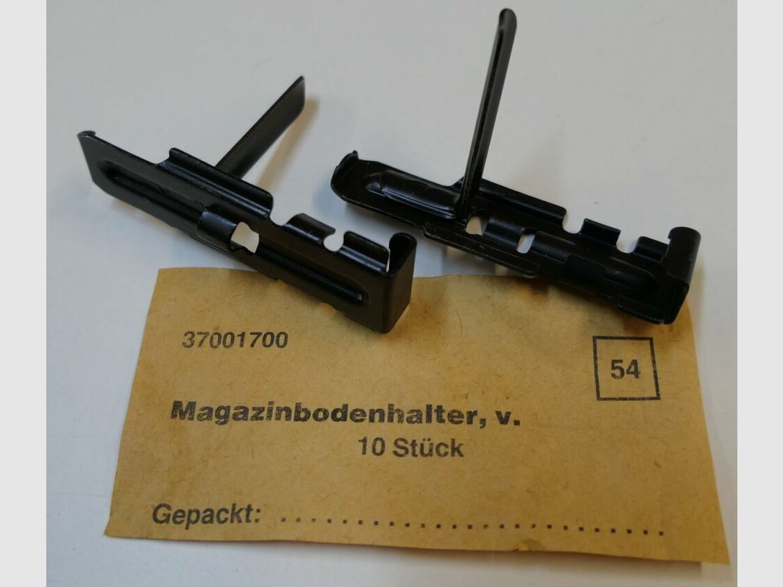 DDR VEB Geräte-& Werkzeugbau Wiesa orginal DDR NVA AK 47 Magazinbodenhalter vollständig [ 54 ] unbenutzt, neu für AK47, 7,62x39