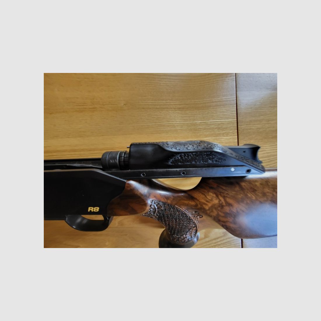 Blaser R8 Luxus .300WinMag, image 2 of 3