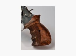 Karl Nill SW04P8 S&W K/L frame square butt, right, with finger grooves and thumb rest, slightly indicated palm rest, Rhomlas