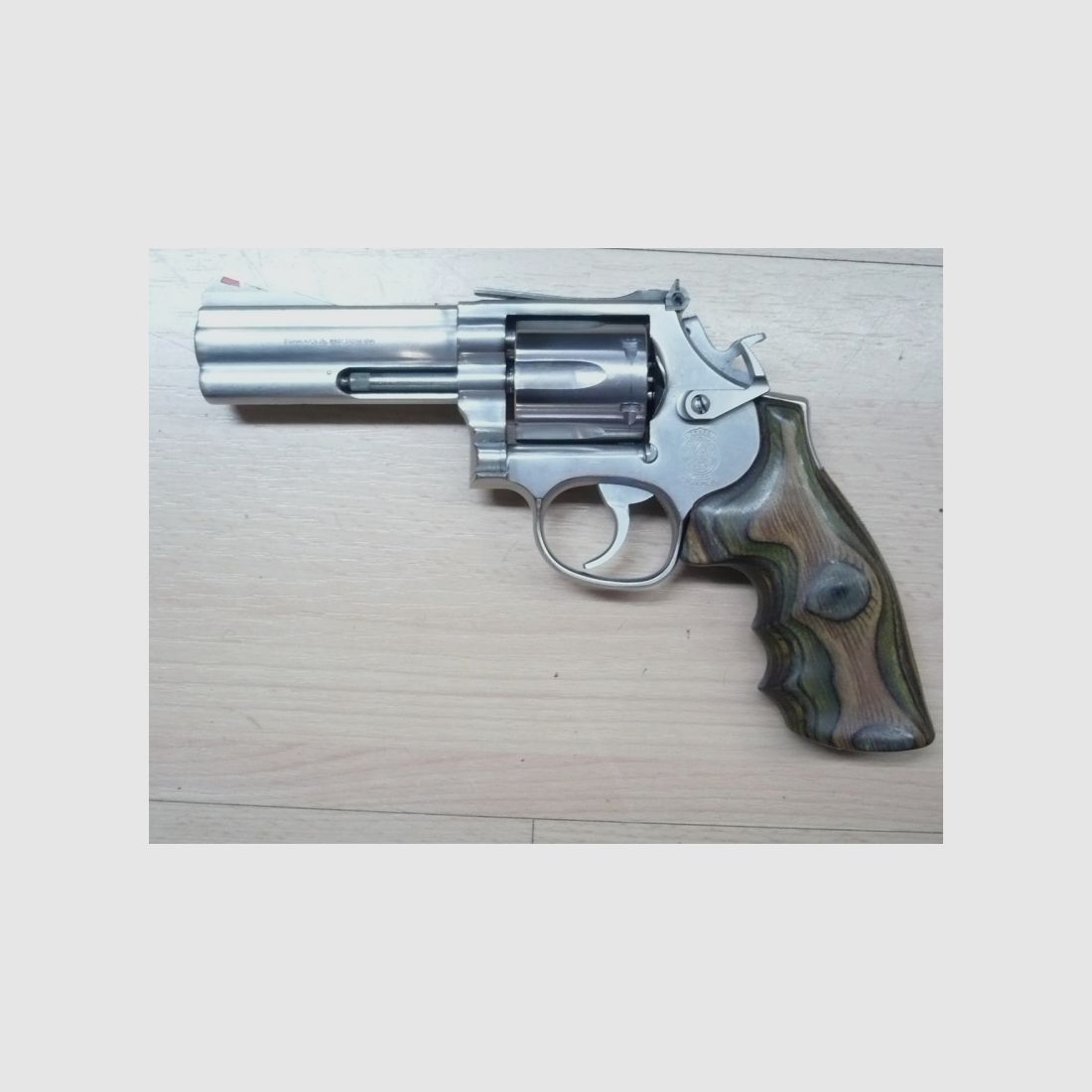 1 Revolver Smith & Wesson Mod. 686-3, Kal. .357Mag