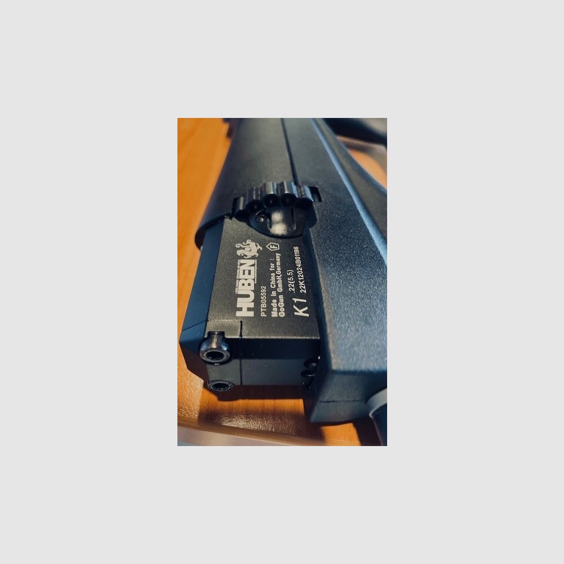 Huben K1 – el innovador rifle de aire comprimido con marca F (NUEVO)