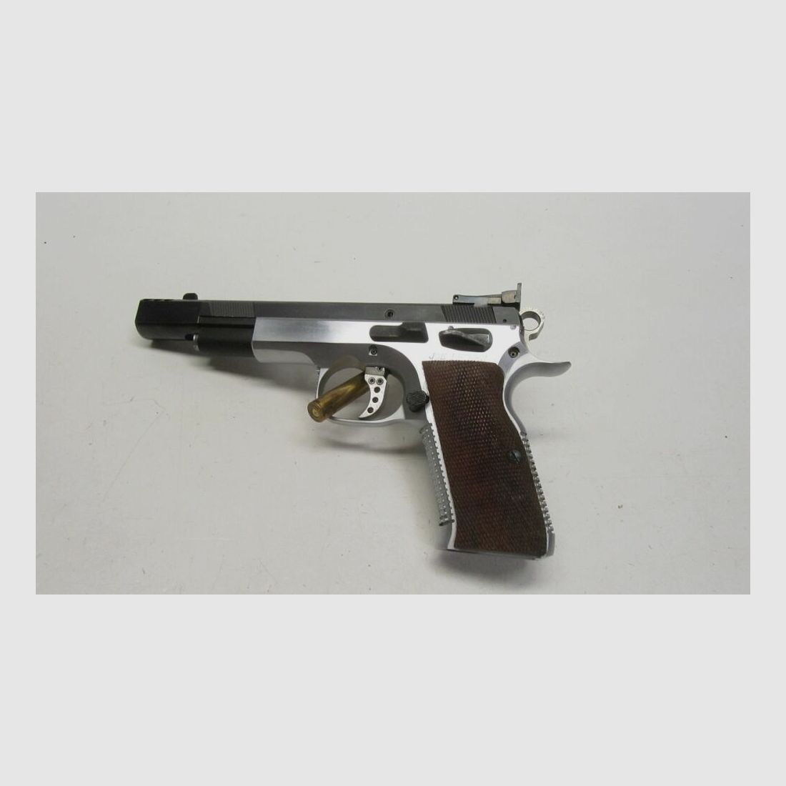 Pistolet sportowy Joe Peters (Peters Stahl) .45Auto, 5" z kompensatorem .45Auto