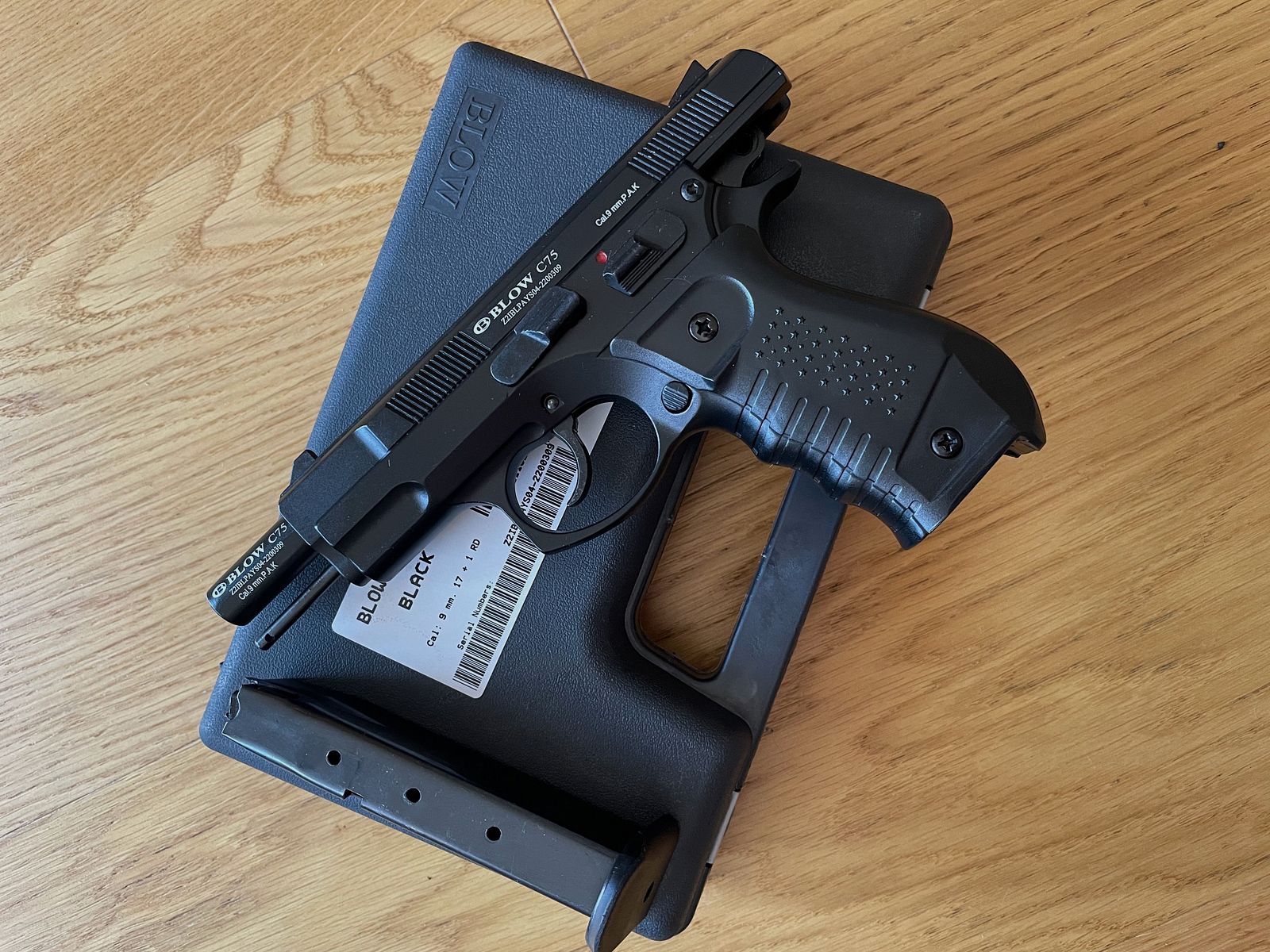 BLOW C75 9 mm P.A.K. – Schreckschusspistole im CZ-75-Stil / EU-weiter Versand