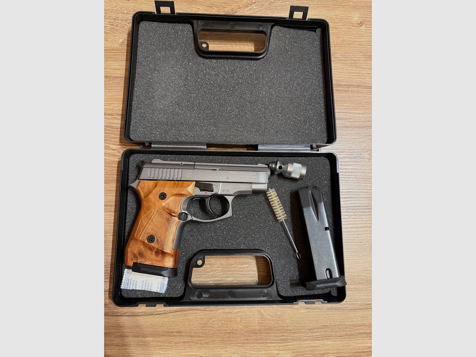 Zoraki 914 Titan Holz Optik 9mm P.A.K