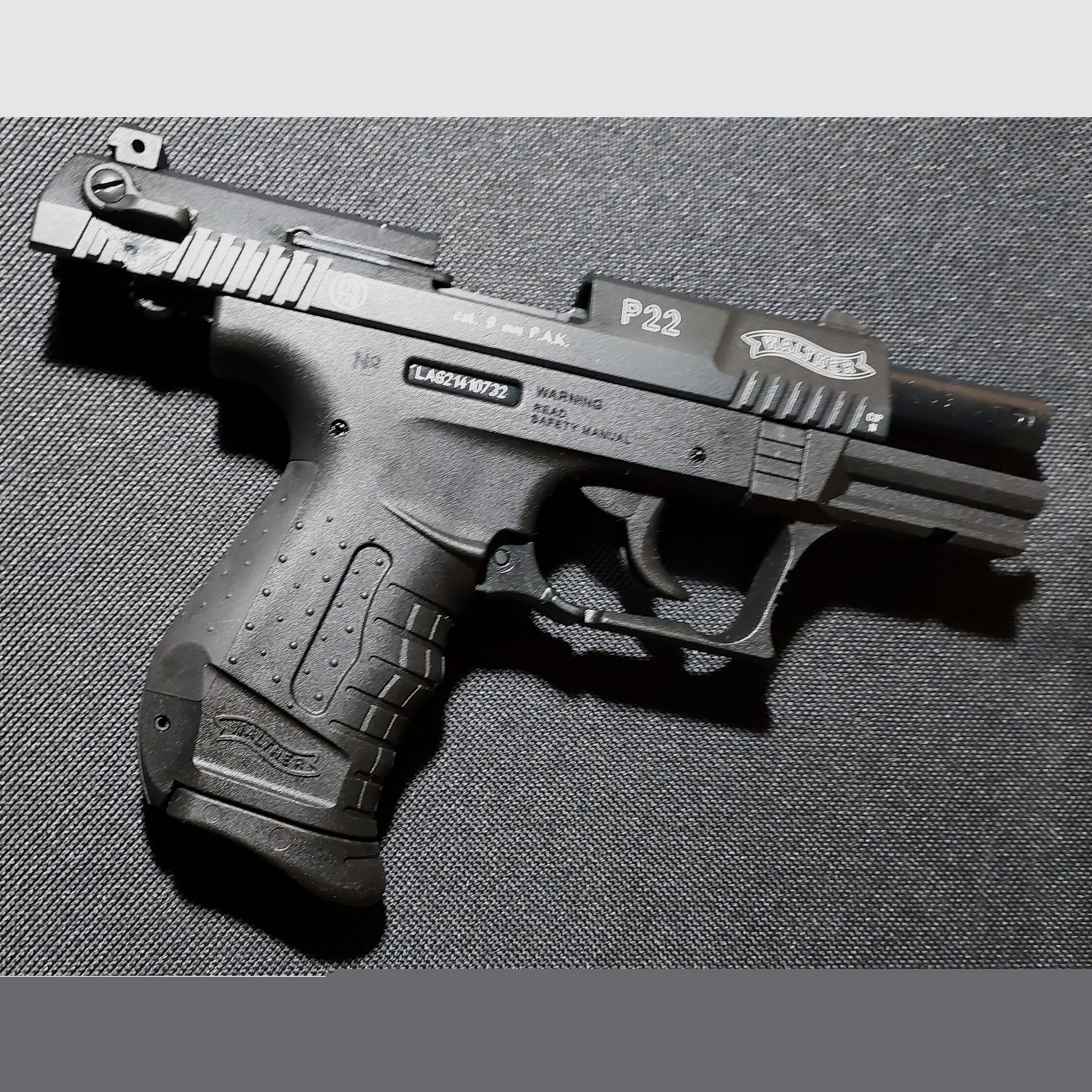 Walther P22 (P 22 Classic) blank firing pistol 9mm P.A.K. black (PTB 778)