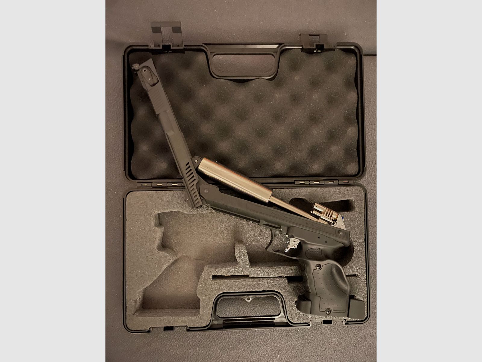 Zoraki HP-01 air pistol 7.5 Joules