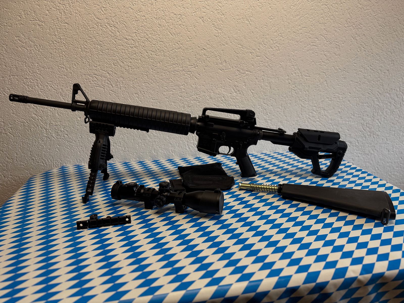 Selbstladebüchse Sabre -Defence XR15 20“ ( M16) mit ZF und Zweibein