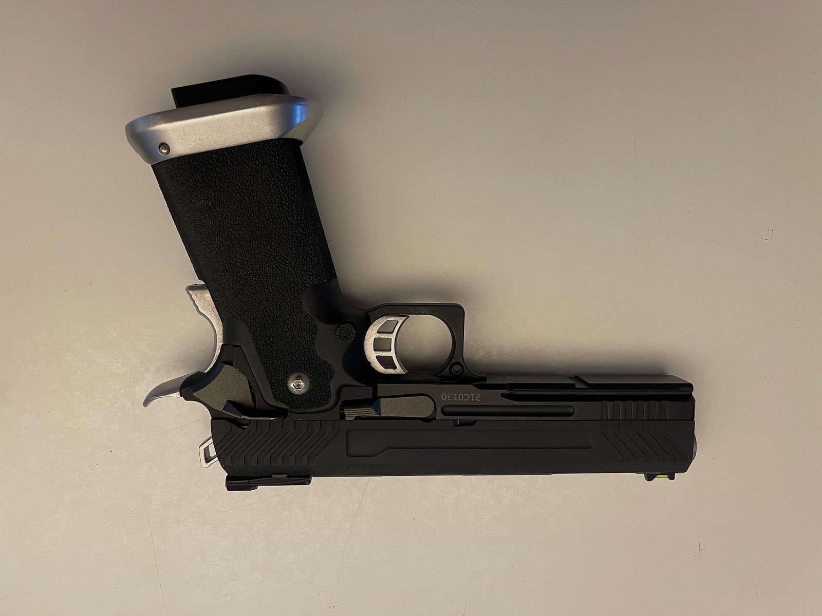 Pistola Airsoft BB Sniper AW Custom HI-Capa 5.1 6mm