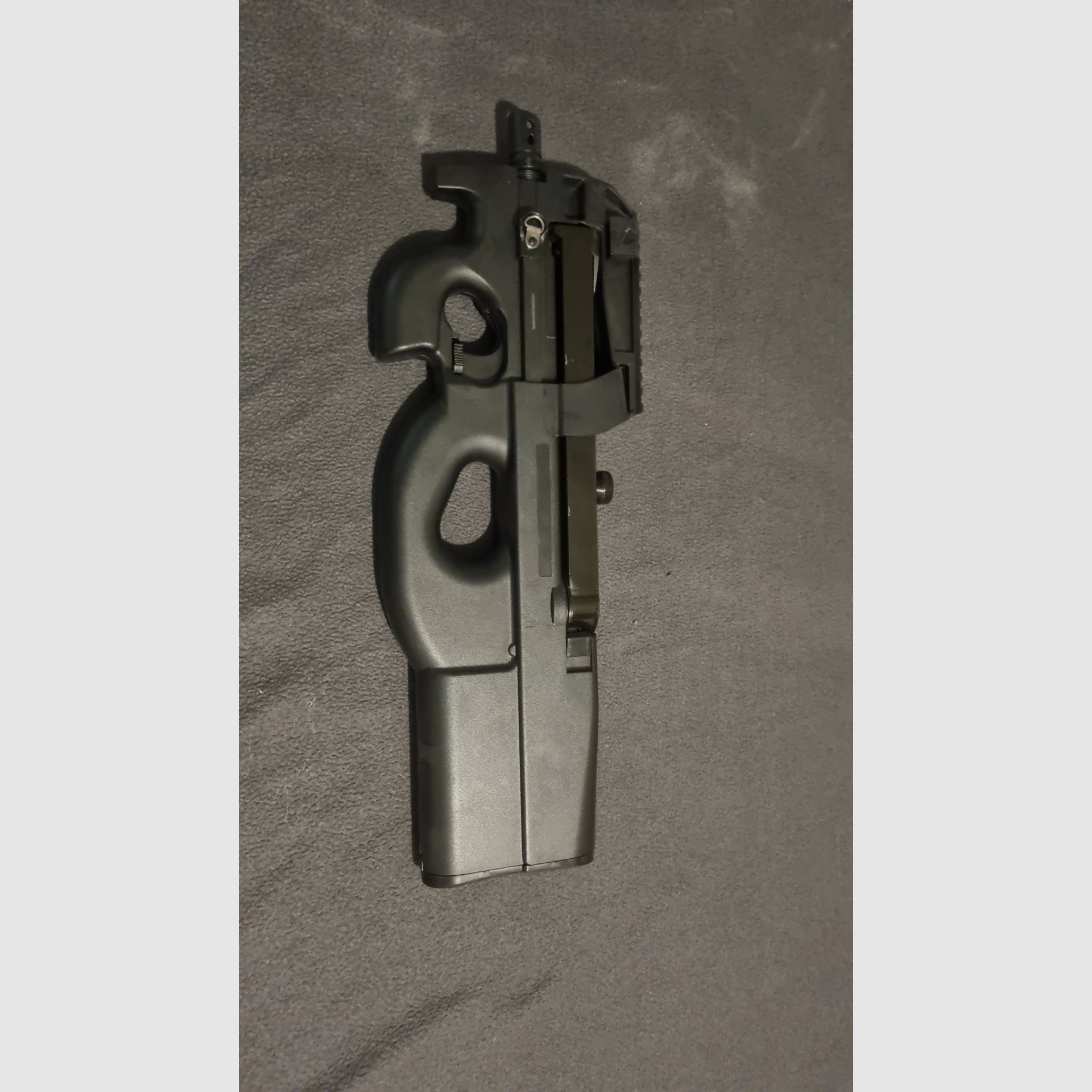 Airsoft P90 sin batería