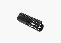 UTG PRO AR15 5.5 Zoll Super Slim Free Float Rail
