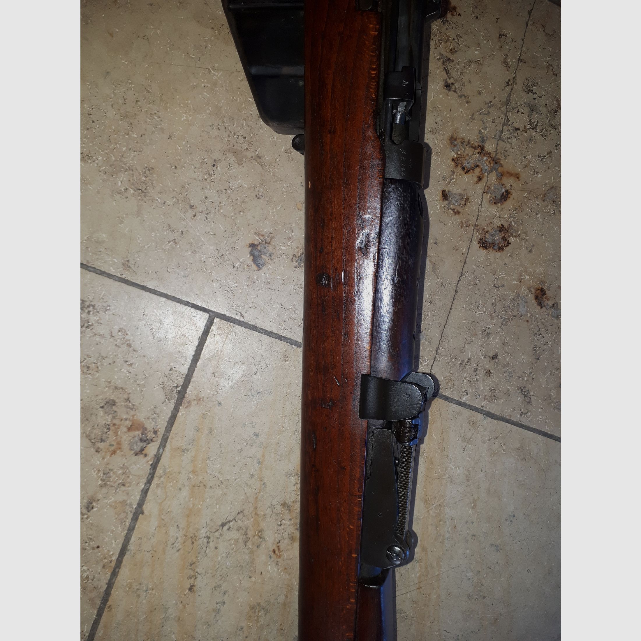 Enfield Nr. 1, caricatore singolo.