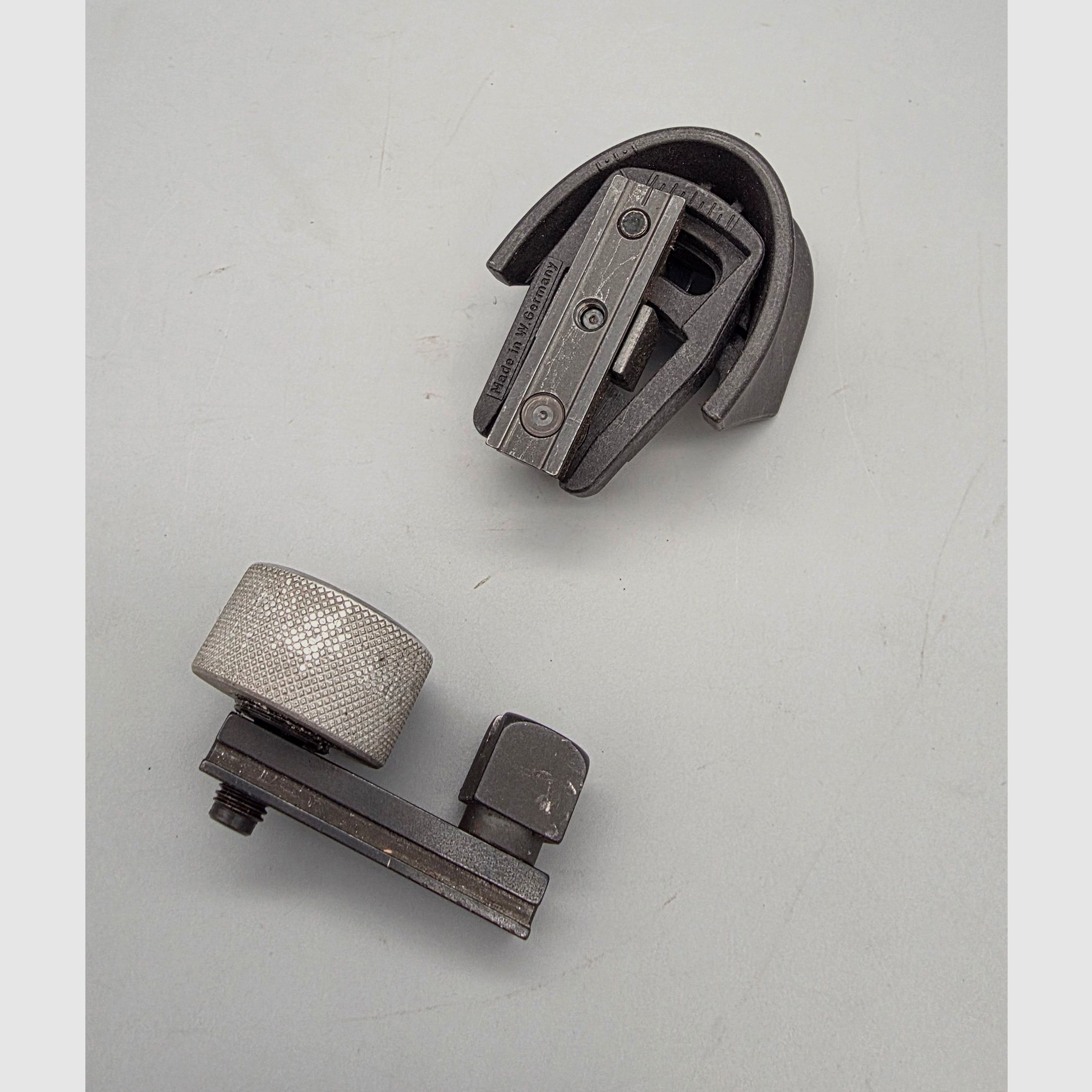 2 diversi Handstop Anschütz supporti cinghie Hand Stop